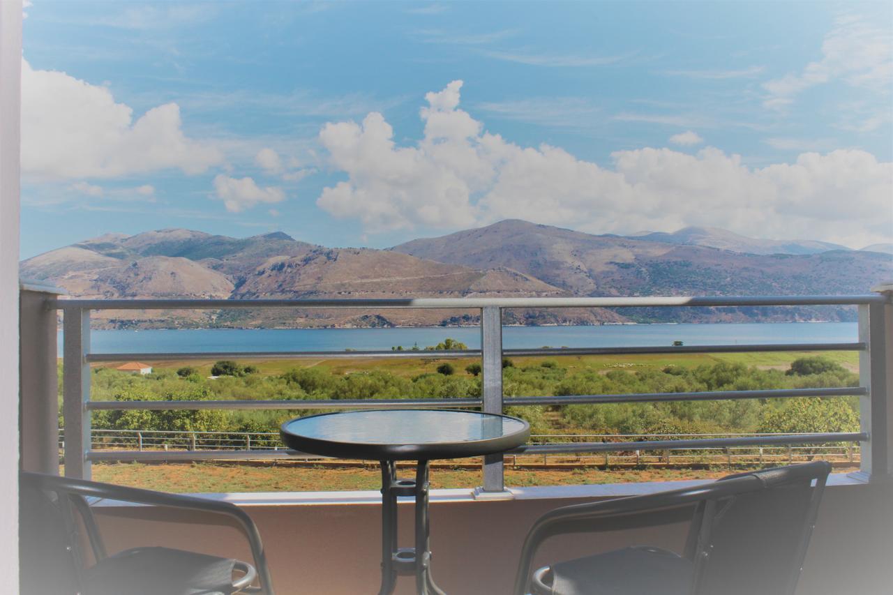 Phaedra Suites Lixouri Exteriér fotografie
